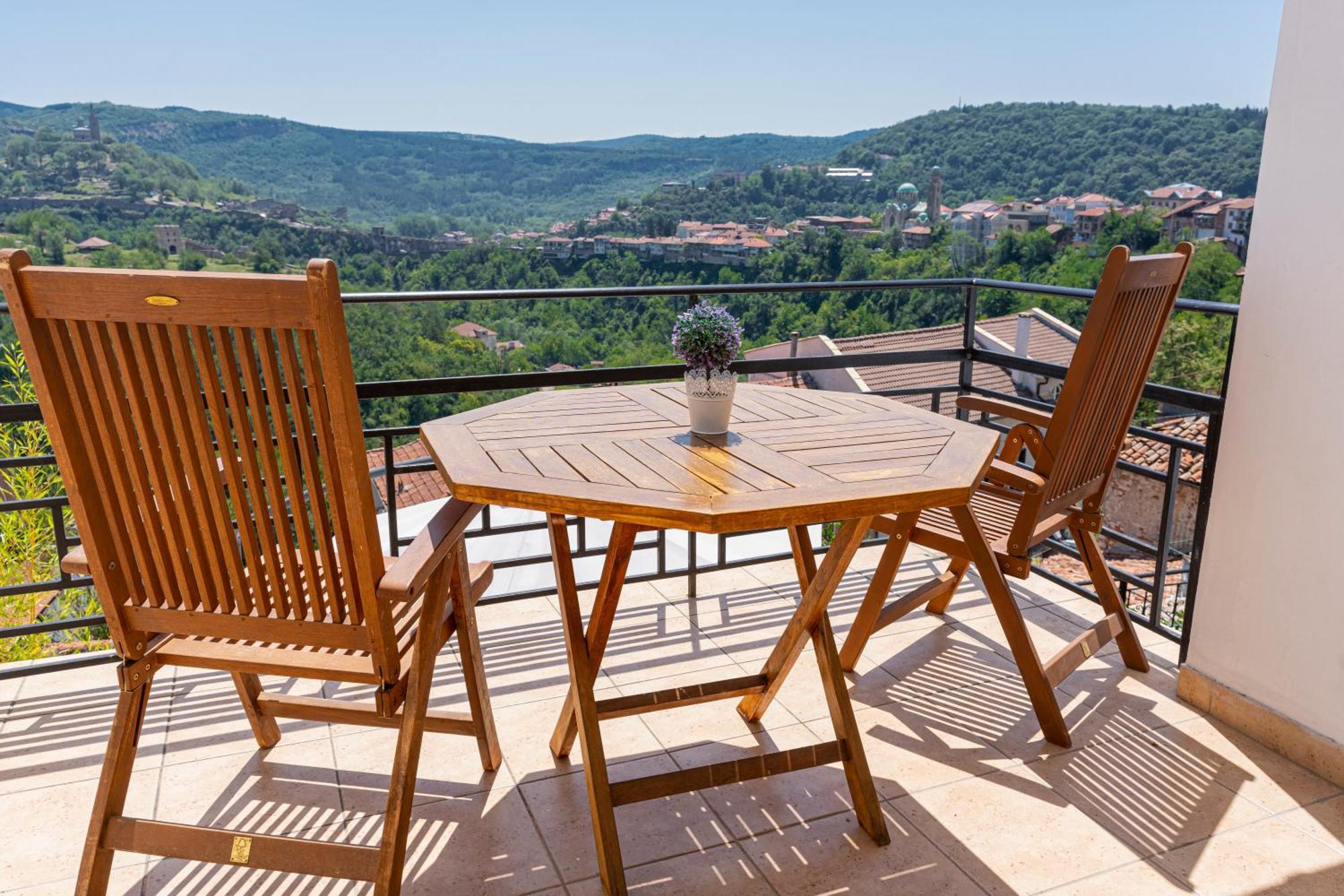 Tsarevets Panoramic Apartments Weliko Tarnowo Exterior foto